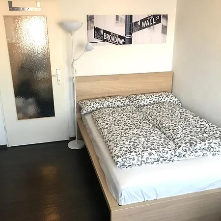 Business * Regensburg